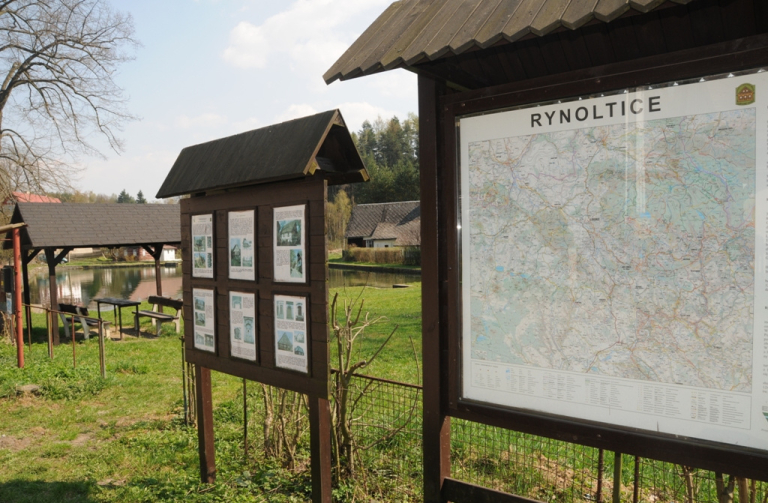 Stará garda dobrovolných hasičů Rynoltice 1 pořádá pro děti na konci srpna Loučení s létem